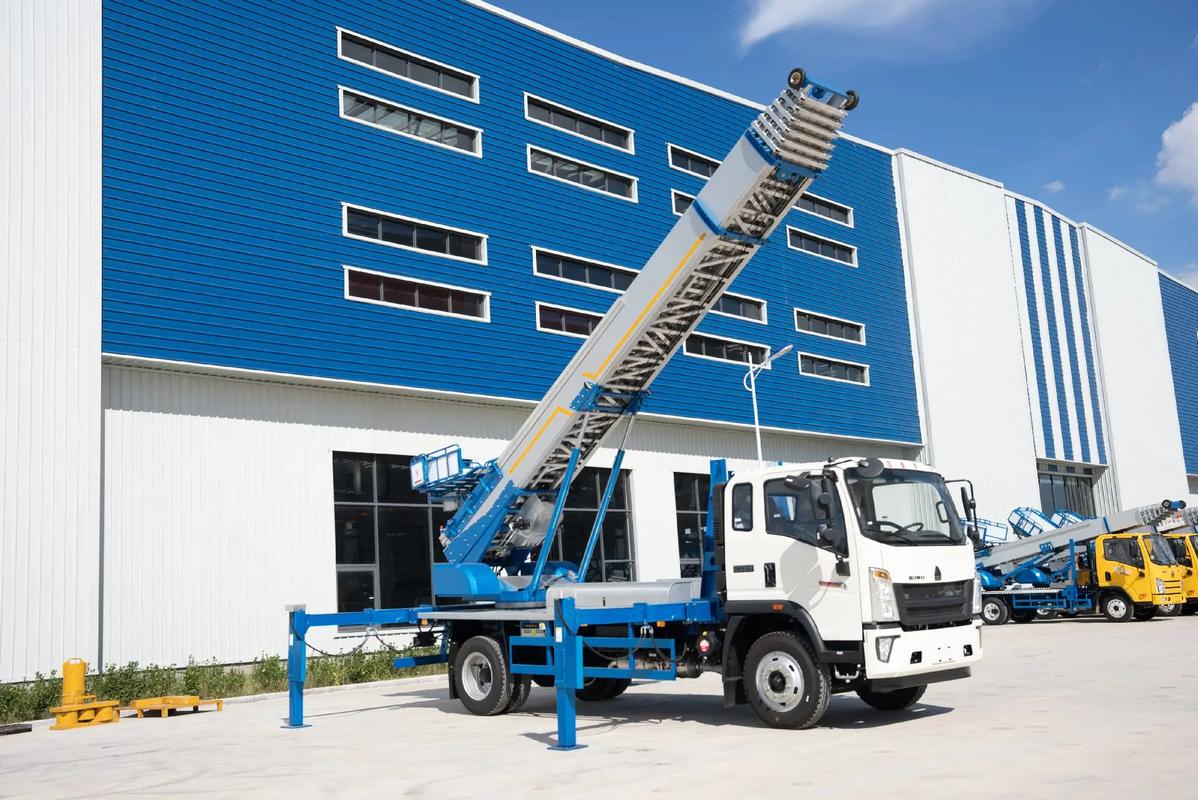 湘潭小型云梯车上料车租赁多少钱