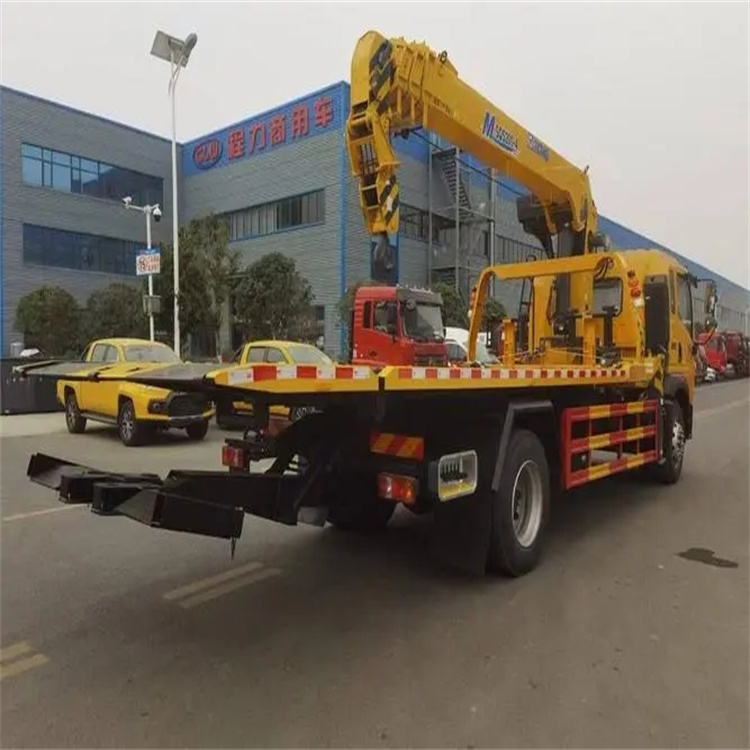 湘潭附近小随车吊出租电话，轻松解决搬运烦恼