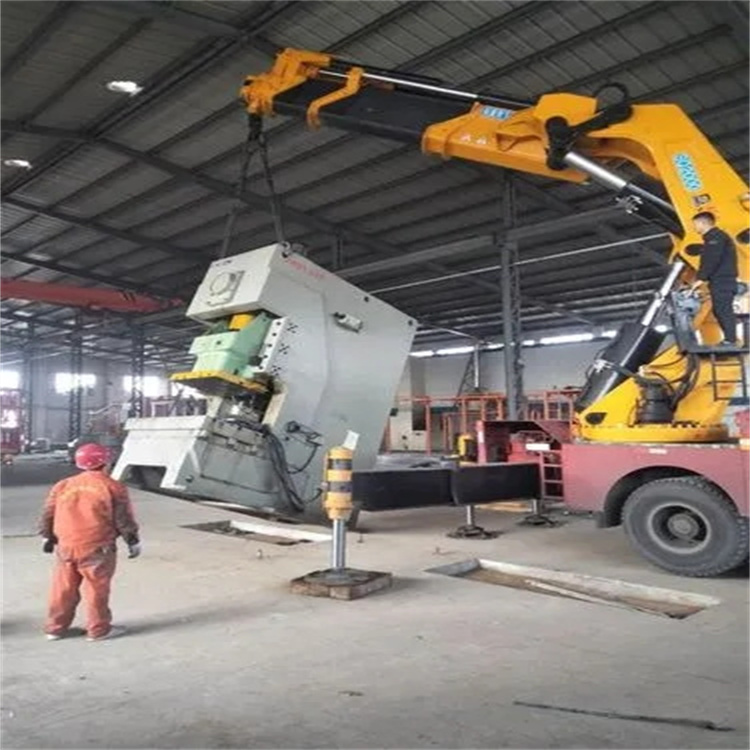 湘潭80吨折臂吊车出租附近电话