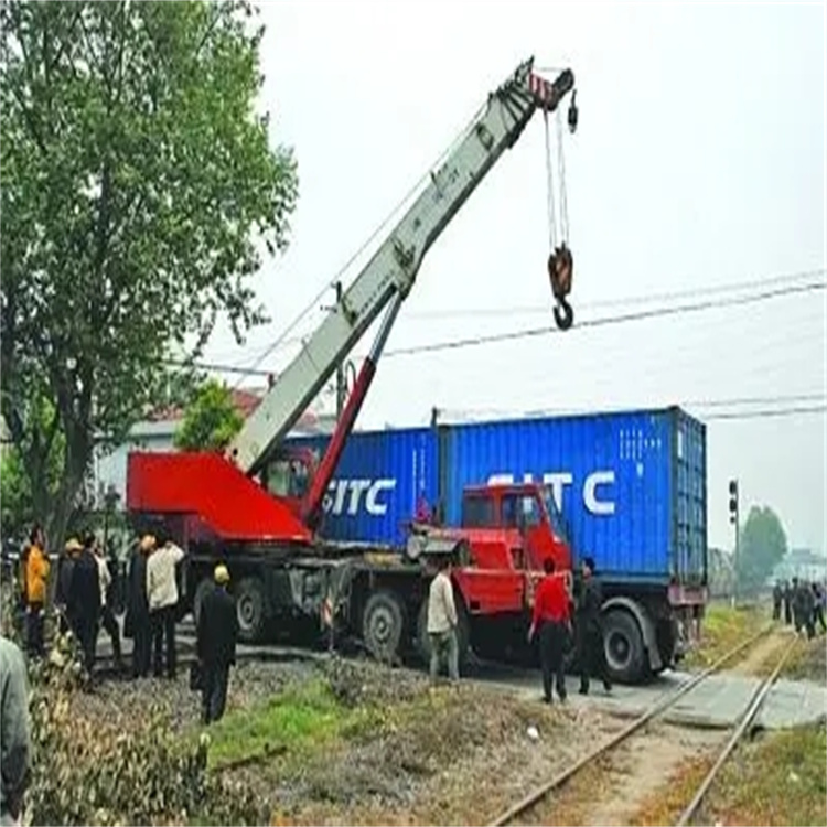 湘潭如何快速找到附近的吊车救援公司